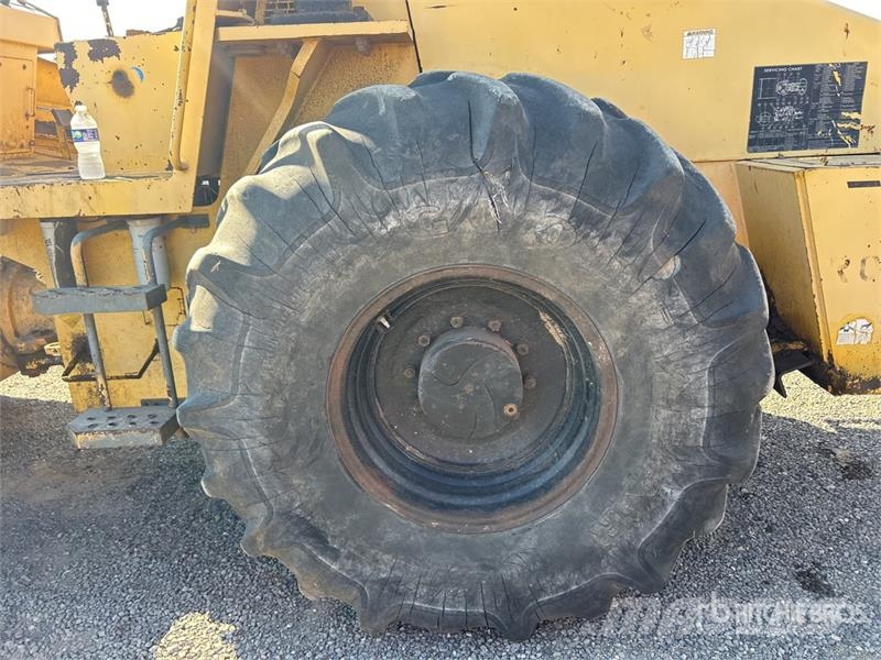  Saki SV505 Padfoot Drum Compactor Single drum rollers