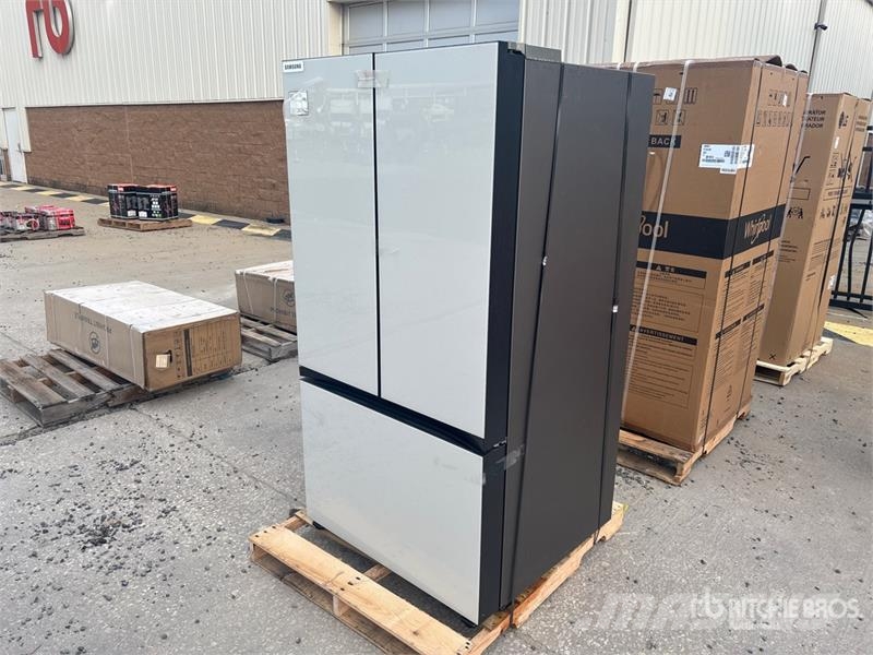 Samsung RF30BB660012 Bespoke AI 30.1 cu. ft. French Door R مكونات أخرى