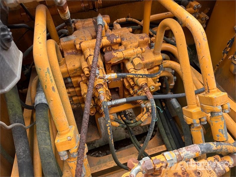 Samsung SE210LC Tracked Excavator Koparki gąsienicowe