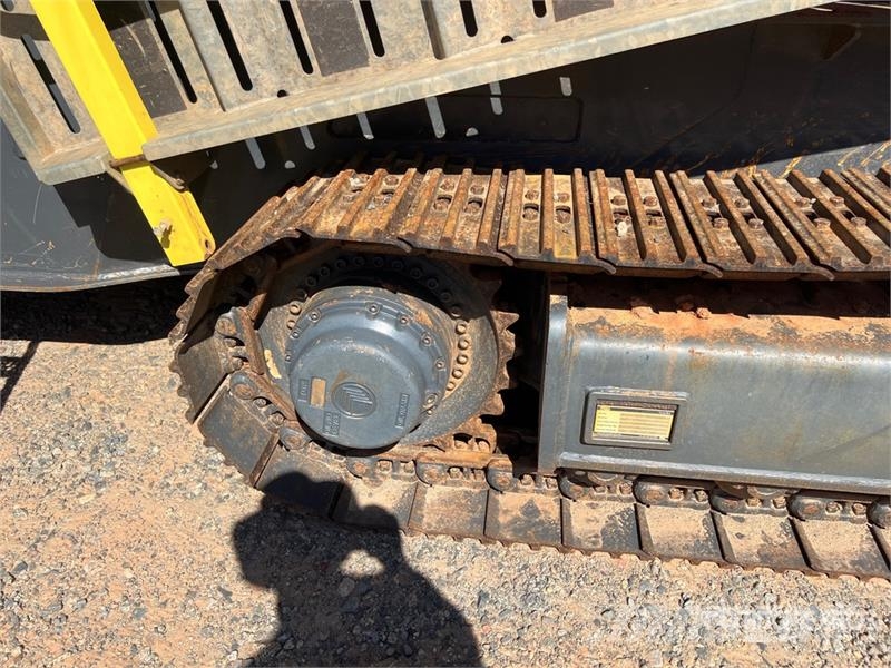 Sandvik QE342 Tracked Screen Plant غرابيل