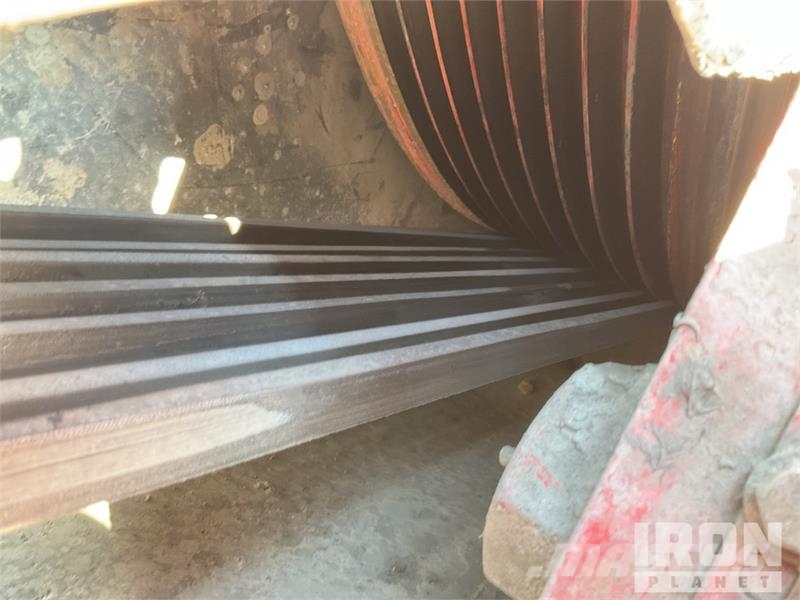 Sandvik QJ341 Tracked Jaw Crushing Plant 골재 플랜트