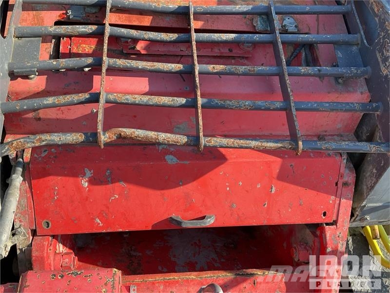 Sandvik QJ341 Tracked Jaw Crushing Plant 골재 플랜트