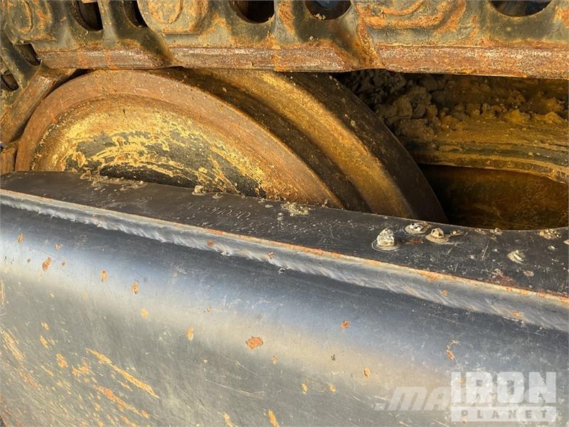 Sandvik QJ341 Tracked Jaw Crushing Plant 골재 플랜트