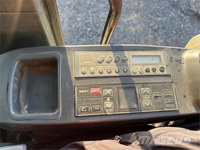 Sany SY135C Bagri goseničarji