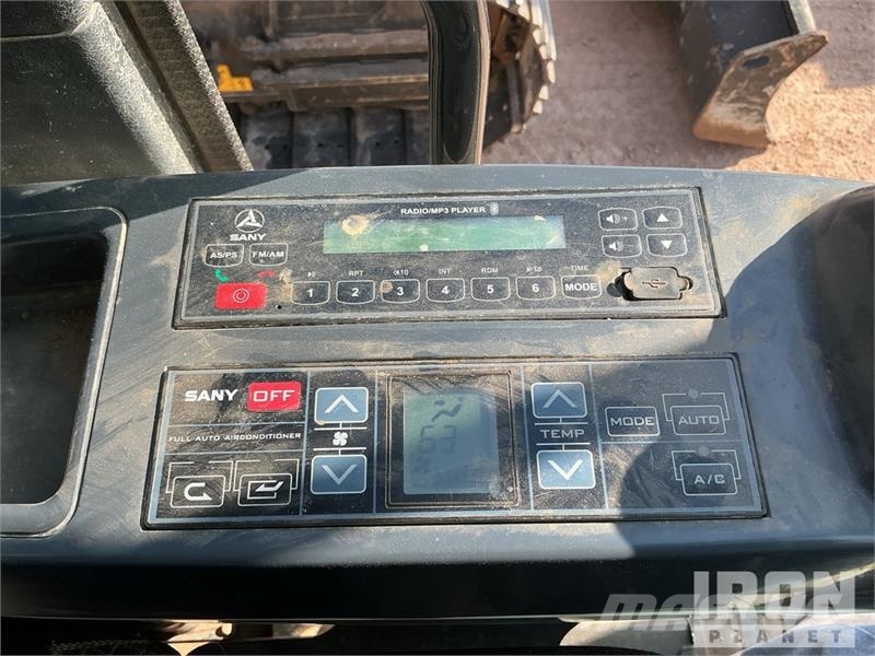 Sany SY135C Raupenbagger
