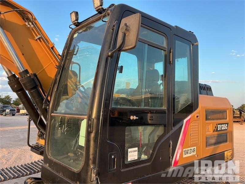 Sany SY135C Raupenbagger