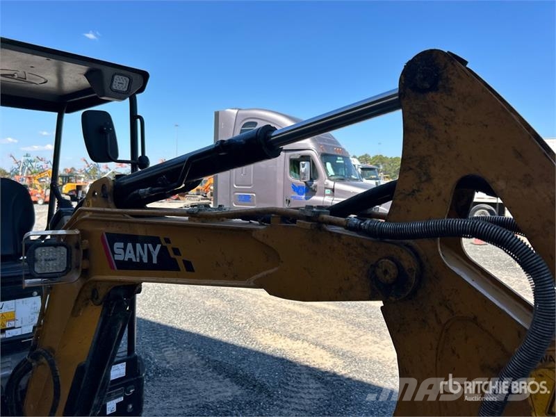 Sany SY16C Mini Excavator Minikaivukoneet < 7t
