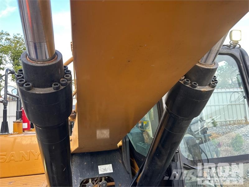 Sany SY225C LC Tracked Excavator Raupenbagger
