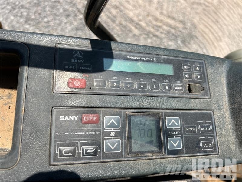 Sany SY225C LC Tracked Excavator Raupenbagger