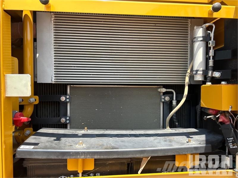 Sany SY225C LC Tracked Excavator Raupenbagger