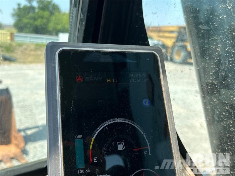 Sany SY225C LC Tracked Excavator Raupenbagger