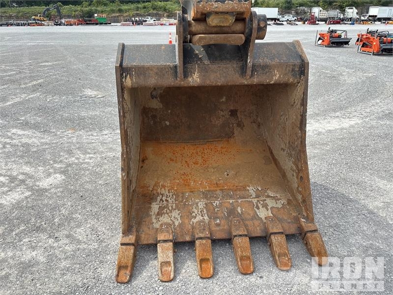 Sany SY225C Tracked Excavator Escavatori cingolati