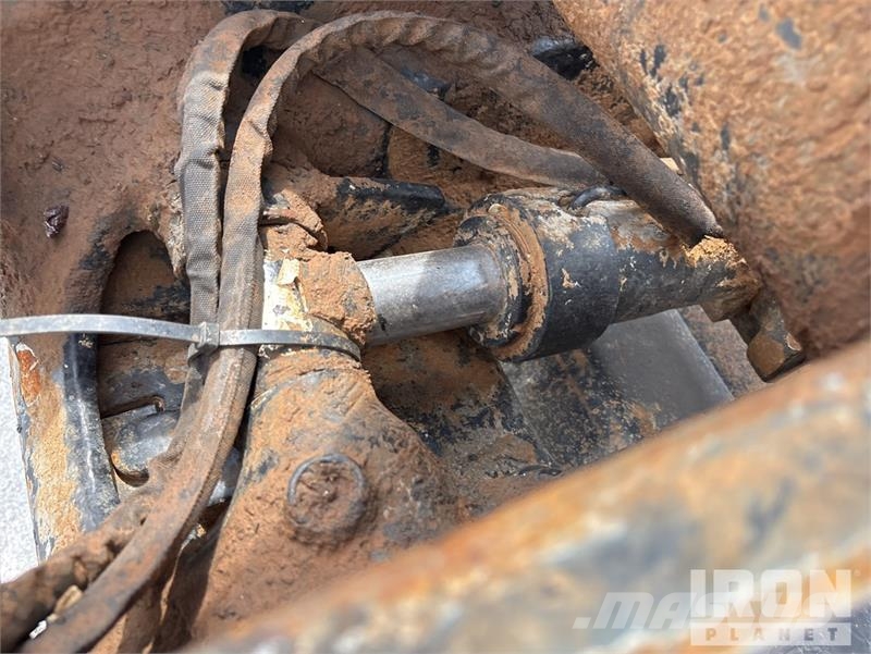 Sany SY225C Tracked Excavator Escavatori cingolati