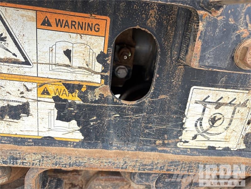 Sany SY225C Tracked Excavator Escavatori cingolati
