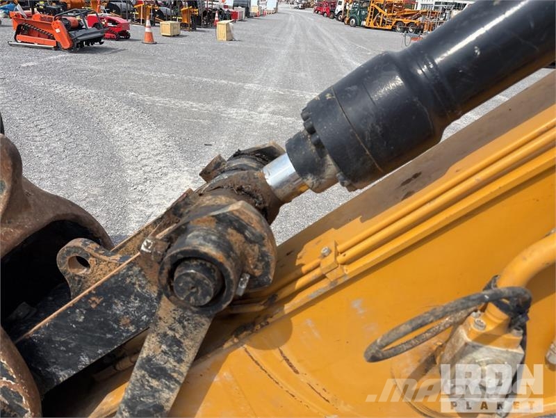 Sany SY225C Tracked Excavator Escavatori cingolati
