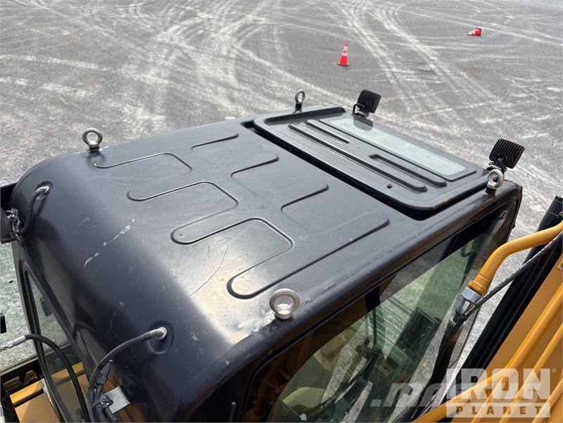 Sany SY225C Tracked Excavator Escavatori cingolati