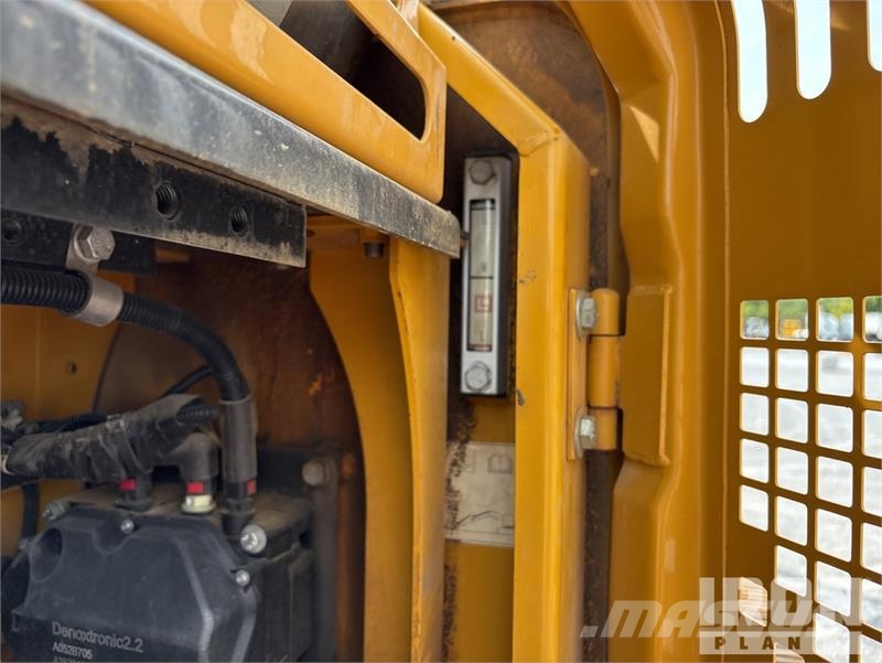 Sany SY225C Tracked Excavator Escavatori cingolati