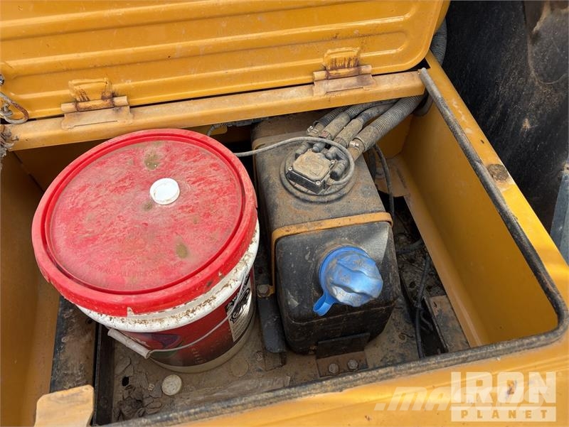 Sany SY225C Tracked Excavator Escavatori cingolati