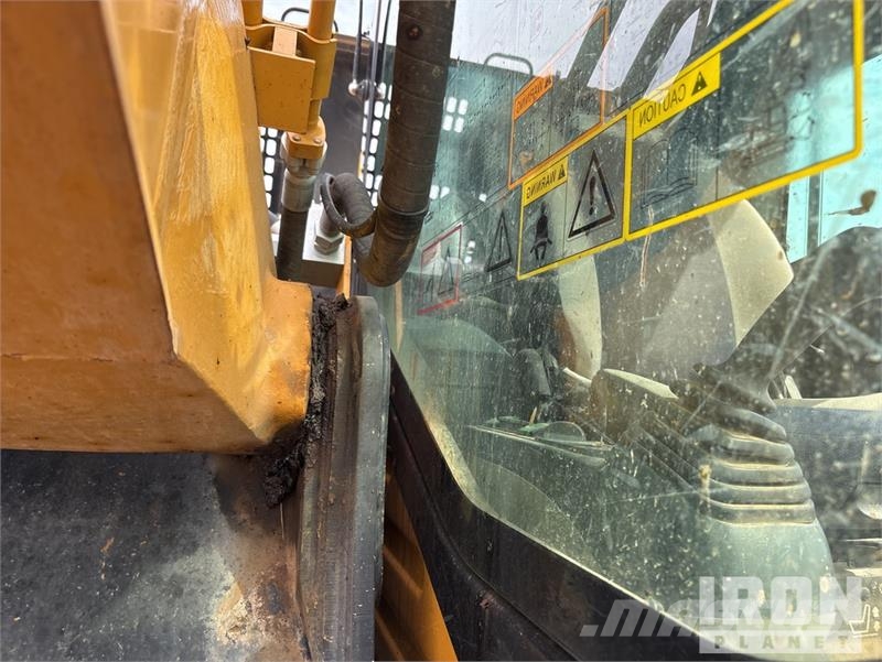 Sany SY225C Tracked Excavator Escavatori cingolati