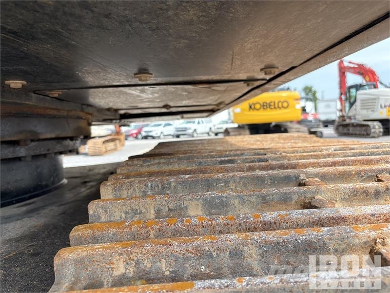 Sany SY225C Tracked Excavator Escavatori cingolati