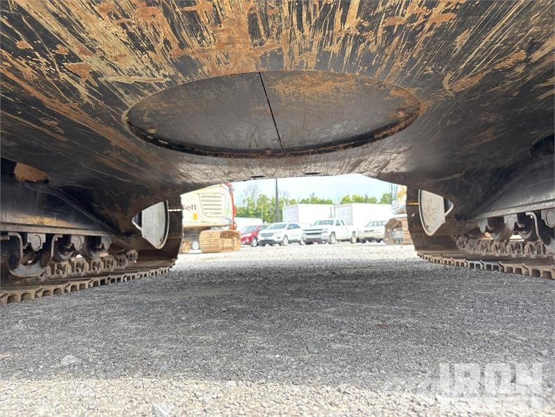 Sany SY225C Tracked Excavator Escavatori cingolati