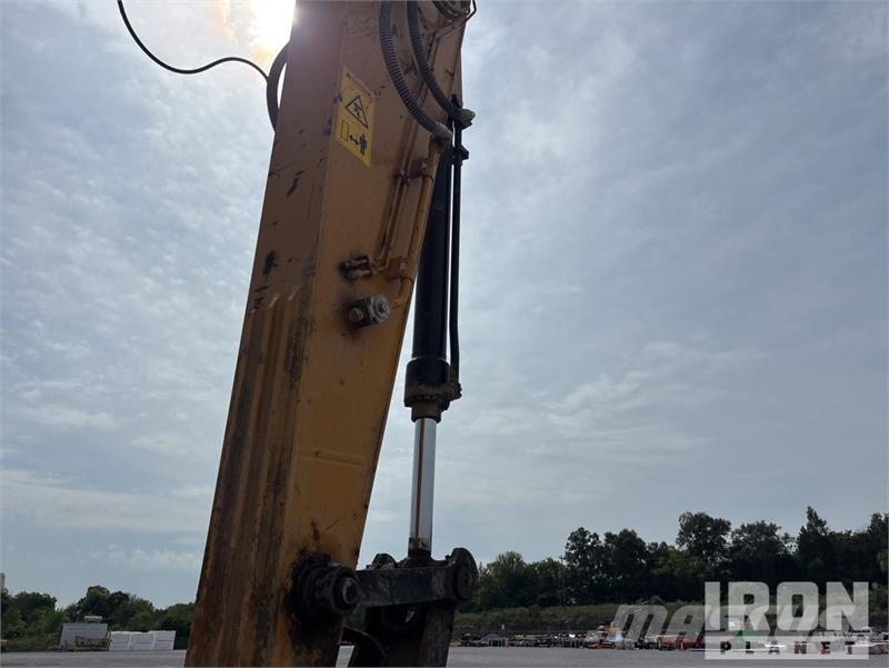 Sany SY225C Tracked Excavator Escavatori cingolati
