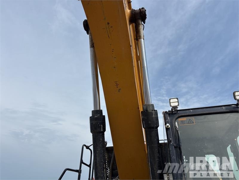 Sany SY225C Tracked Excavator Escavatori cingolati