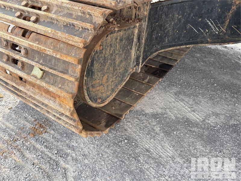 Sany SY225C Tracked Excavator Escavatori cingolati