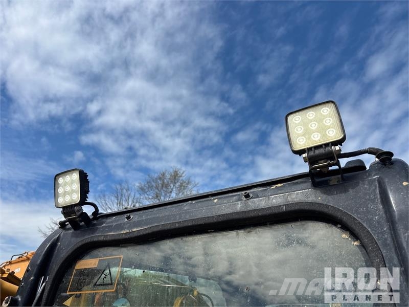 Sany SY225C9C5KL Tracked Excavator Escavatori cingolati