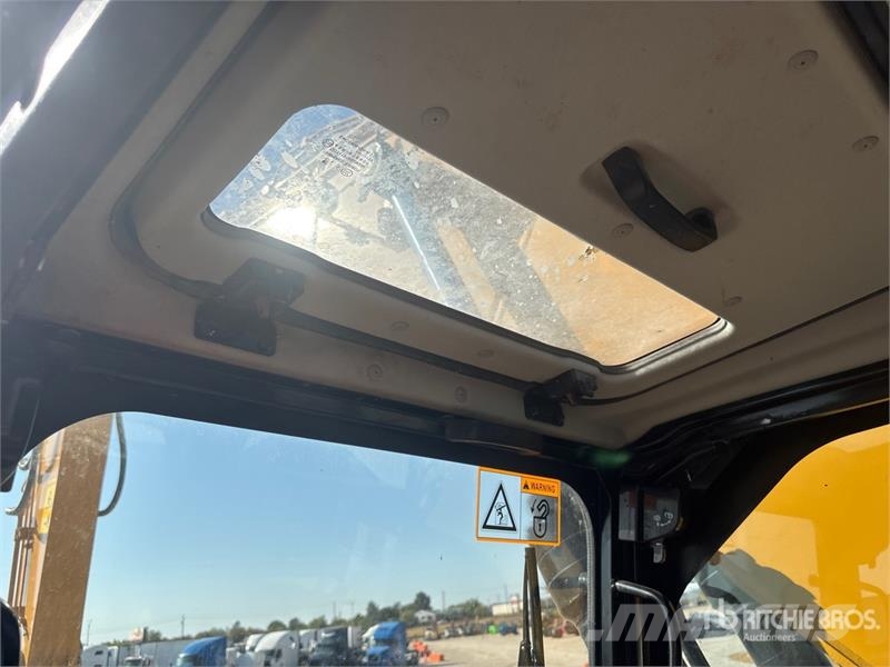 Sany SY225C9C5KL Tracked Excavator Escavadoras de rastos