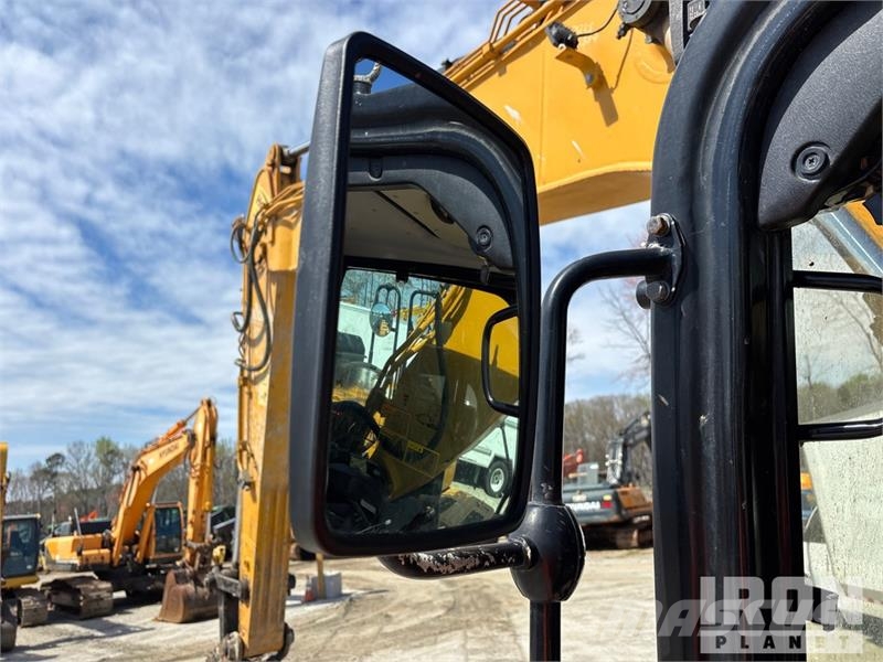 Sany SY225C9C5KL Tracked Excavator Escavatori cingolati