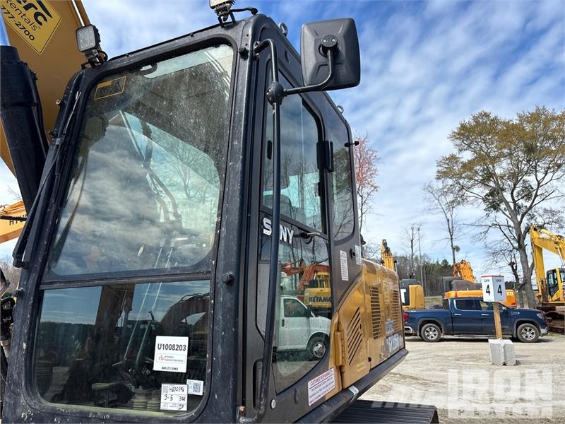 Sany SY225C9C5KL Tracked Excavator Escavatori cingolati