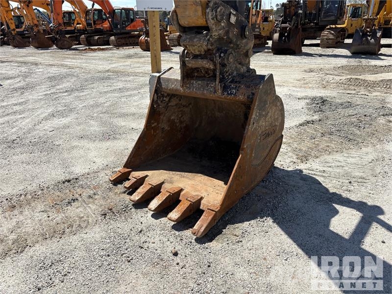 Sany SY225C9C5KL Tracked Excavator Escavatori cingolati