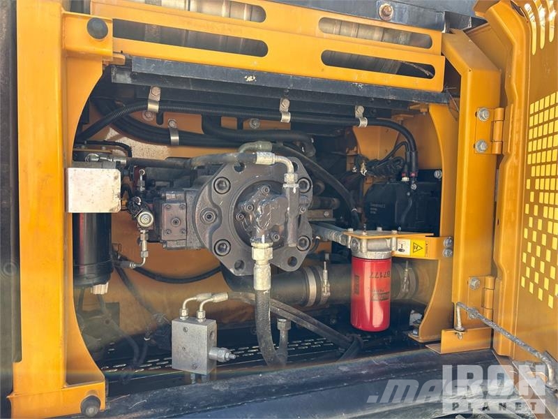 Sany SY225C9C5KL Tracked Excavator Escavatori cingolati
