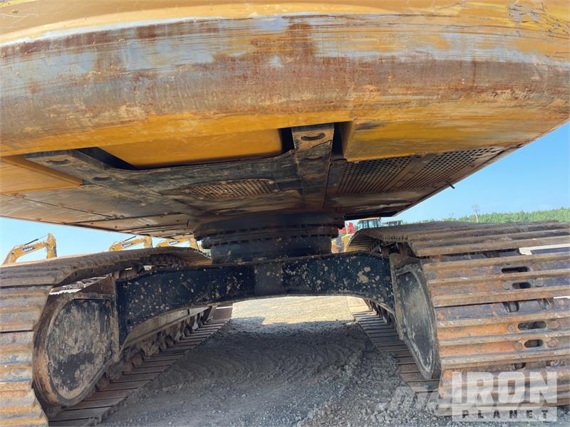 Sany SY365C LC Tracked Excavator Kāpurķēžu ekskavatori