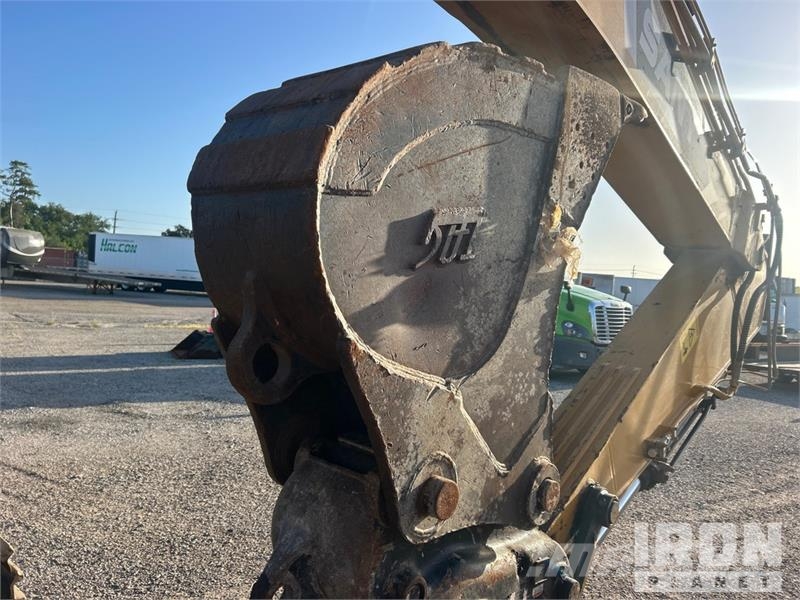 Sany SY365C LC Tracked Excavator Kāpurķēžu ekskavatori