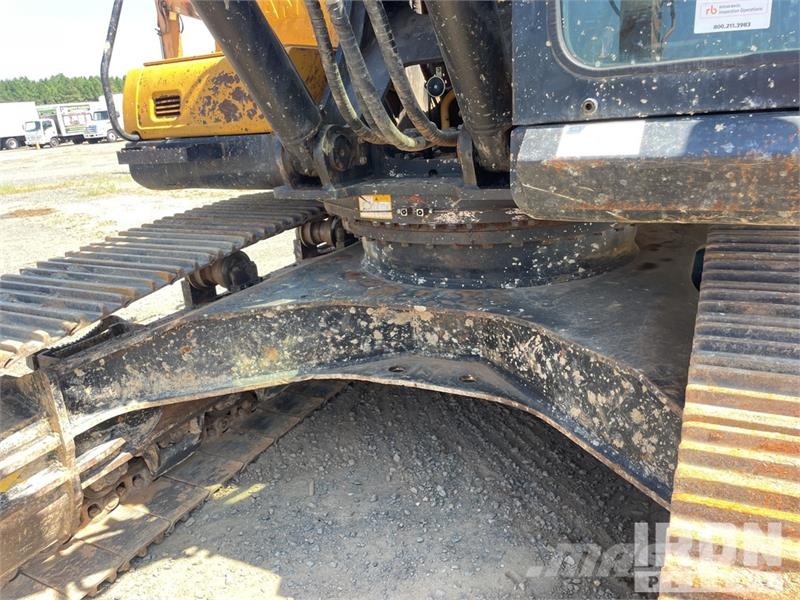 Sany SY365C LC Tracked Excavator Kāpurķēžu ekskavatori