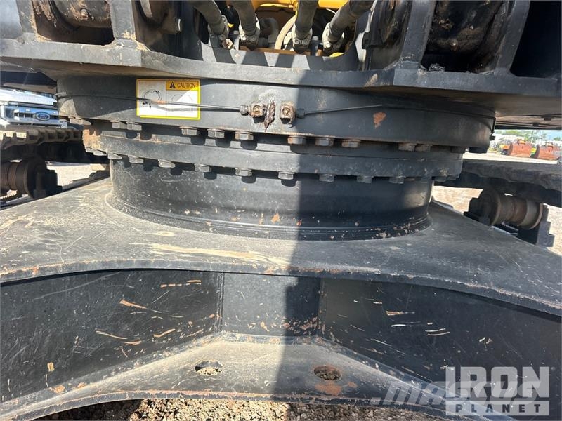 Sany SY365C LC Tracked Excavator Kāpurķēžu ekskavatori