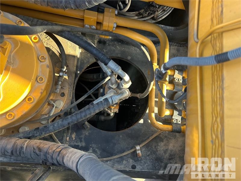 Sany SY365C LC Tracked Excavator Kāpurķēžu ekskavatori