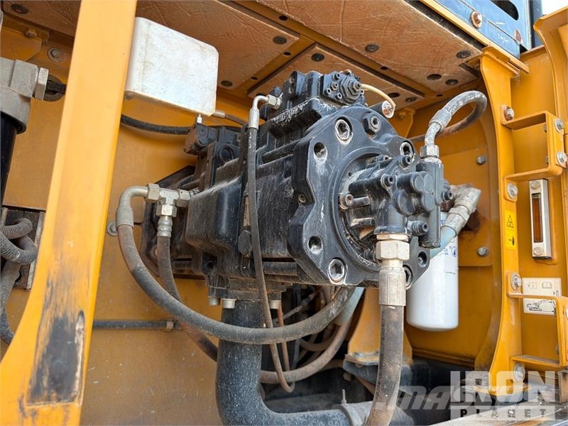 Sany SY365C LC Tracked Excavator Kāpurķēžu ekskavatori