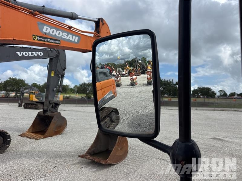 Sany SY365C LC Tracked Excavator Raupenbagger