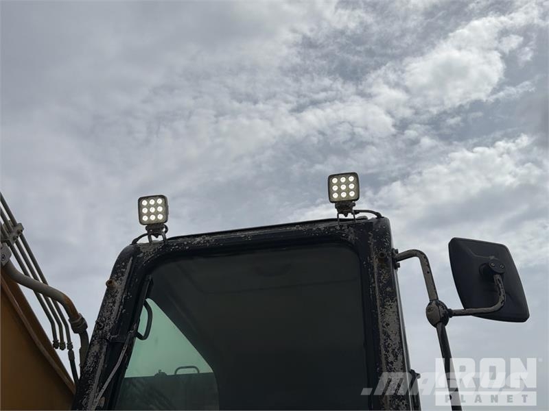 Sany SY365C9C5K Tracked Excavator Kāpurķēžu ekskavatori
