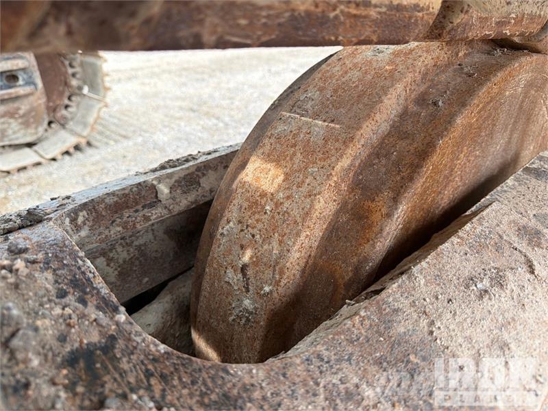 Sany SY365C9C5K Tracked Excavator Kāpurķēžu ekskavatori