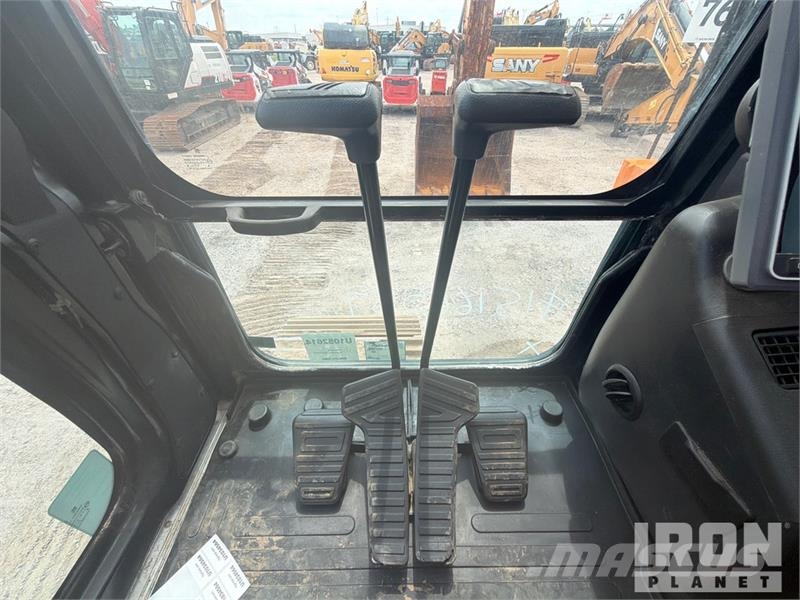 Sany SY365C9C5K Tracked Excavator Kāpurķēžu ekskavatori