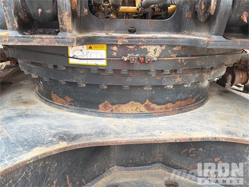 Sany SY365C9C5K Tracked Excavator Kāpurķēžu ekskavatori