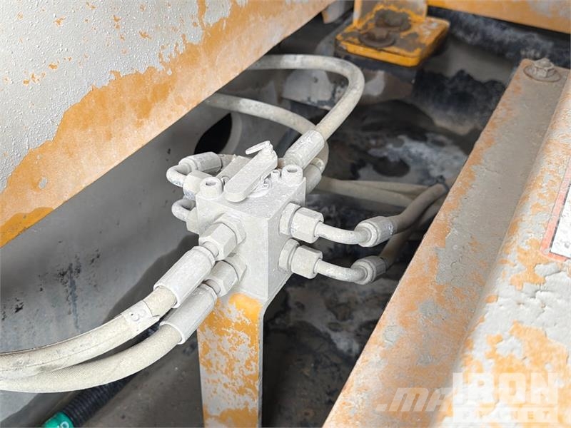 Sany SY365C9C5K Tracked Excavator Kāpurķēžu ekskavatori