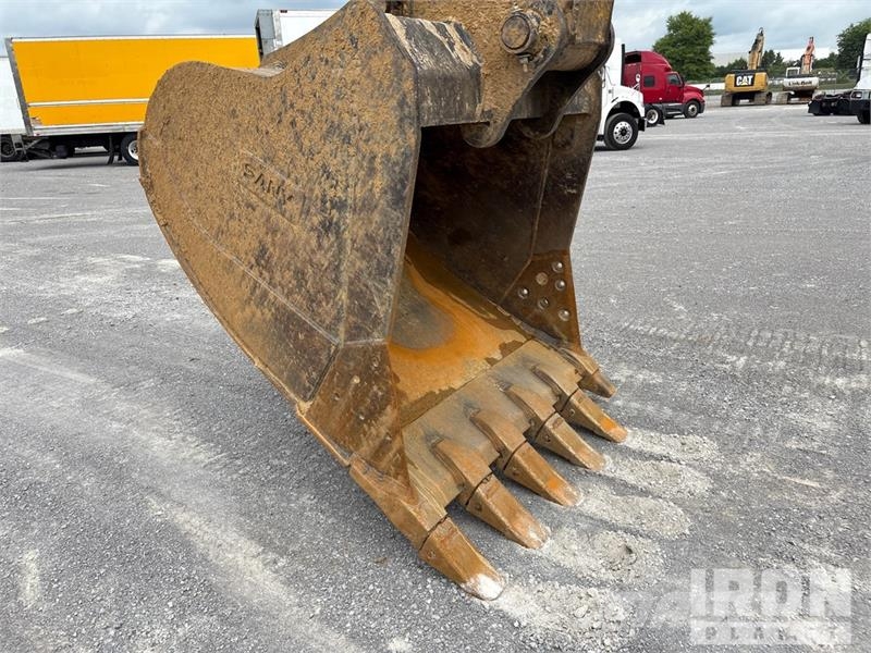 Sany SY365CLC Tracked Excavator Kāpurķēžu ekskavatori