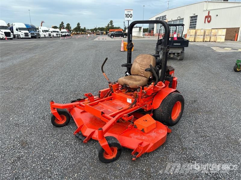 Scag STT-29DF1-SS Ride-On Lawn Mower Самохідні газонокосарки