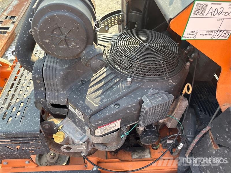 Scag V- ride II 4x2 Stand-On 52 in Lawn Mower Traktorske kosilice