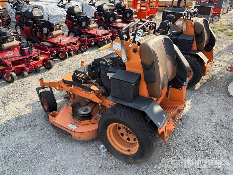 Scag V- ride II 4x2 Stand-On 52 in Lawn Mower Traktorske kosilice